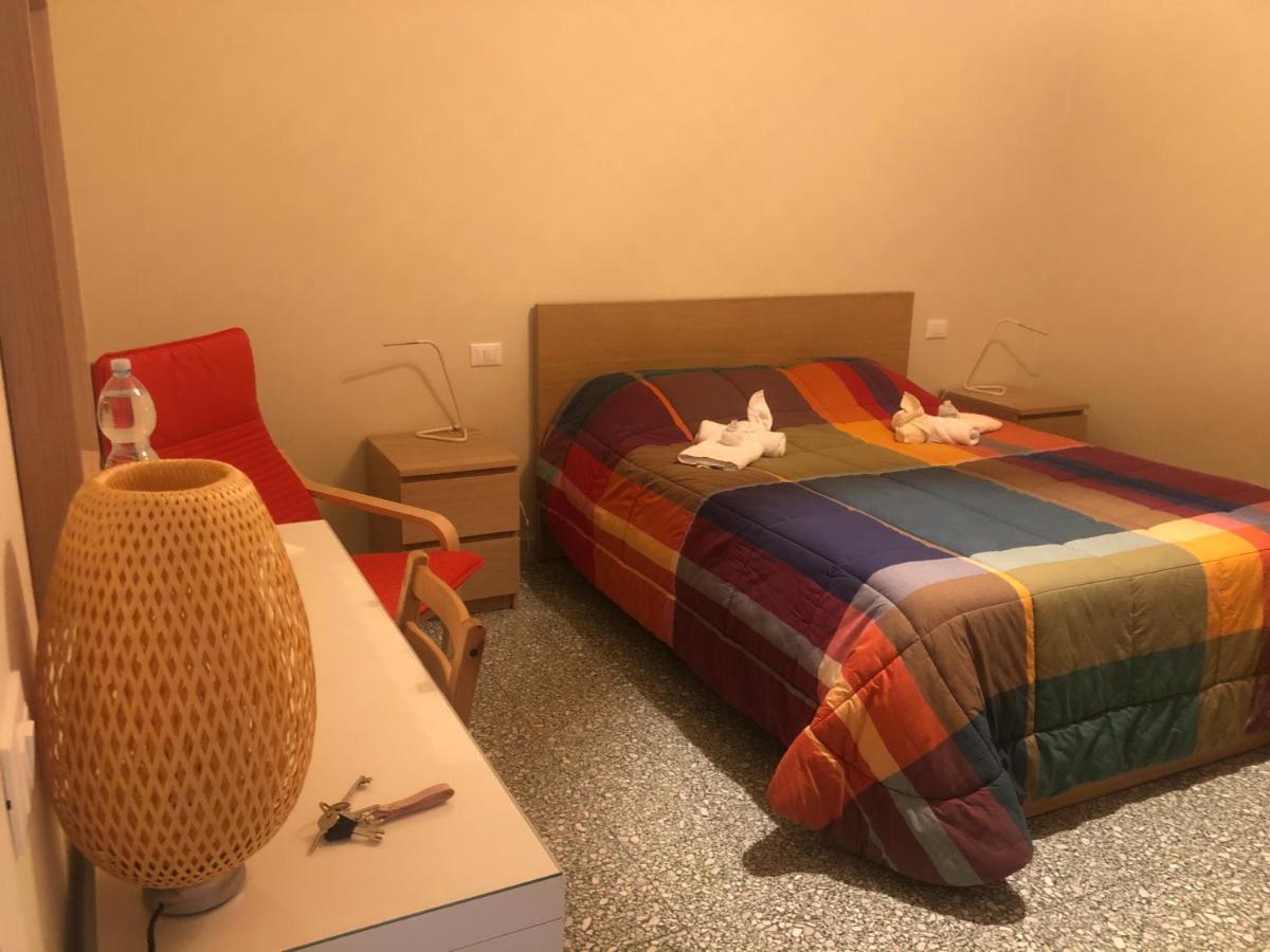 Dany'S Home Livorno Bagian luar foto